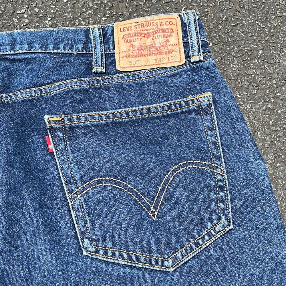 Levi’s 505 Jeans sz 42 x 32